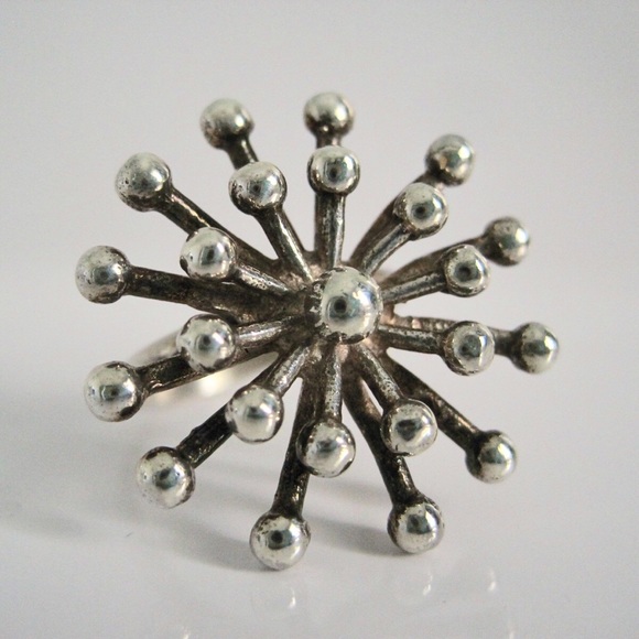 Vintage Sterling Silver Starburst Ring Size 6 - Picture 1 of 8